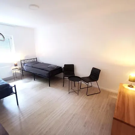 Monteur-haus Prignitz Biesdorf, Marzan, Hellersdorf *