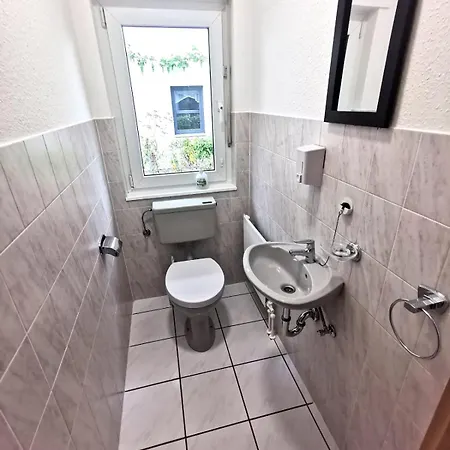 Monteur-haus Prignitz Biesdorf, Marzan, Hellersdorf Апартаменты *
