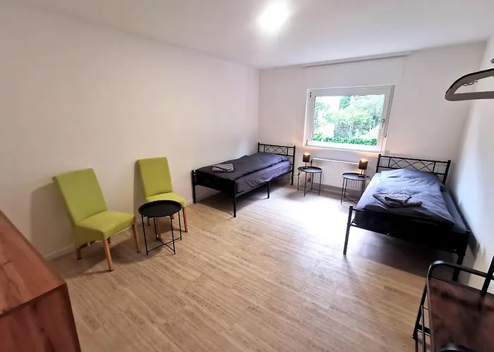 Monteur-haus Prignitz Biesdorf, Marzan, Hellersdorf Apartment