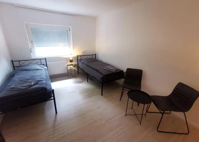 Monteur-haus Prignitz Biesdorf, Marzan, Hellersdorf * Берлин